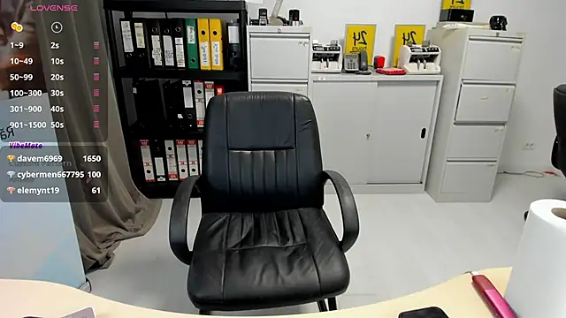 kilenyapatrice online show from 12/29/24, 05:54