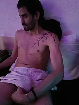 johngil0995 online show from 11/17/25, 03:23