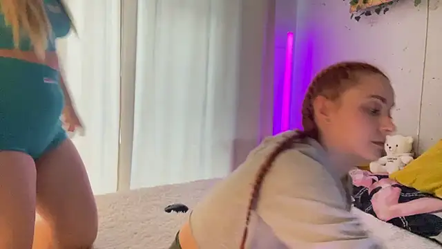   2sya   online show from 02/28/25, 02:09