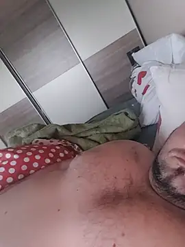 Snapshot of Macanxxx chatting on 01/04/25, 09:00 Macanxxx online show from 01/04/25, 09:00