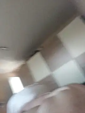 Snapshot of Macanxxx chatting on 02/09/25, 08:11 Macanxxx online show from 02/09/25, 08:11