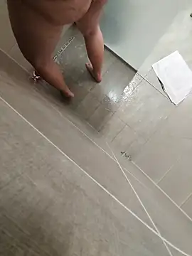 Snapshot of Macanxxx chatting on 02/10/25, 05:19 Macanxxx online show from 02/10/25, 05:19