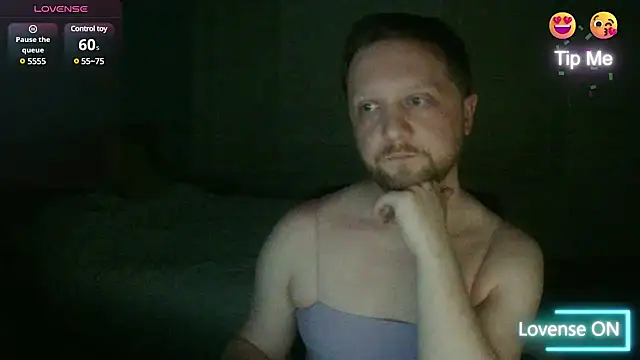 Snapshot of itsallfantasy chatting on 01/25/25, 10:50 itsallfantasy online show from 01/25/25, 10:50