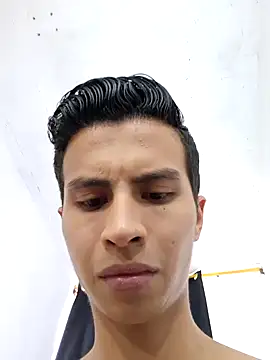 Snapshot of Velk_hot chatting on 12/16/24, 06:16 Velk hot online show from 12/16/24, 06:16
