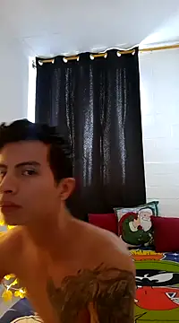 Snapshot of Velk_hot chatting on 12/20/24, 03:42 Velk hot online show from 12/20/24, 03:42