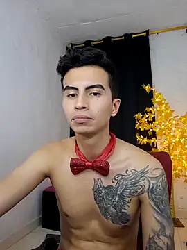 Snapshot of Velk_hot chatting on 03/15/25, 12:58 Velk hot online show from 03/15/25, 12:58