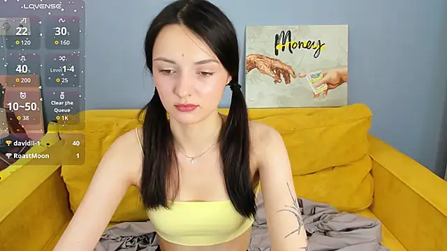 Kira Ke11y online show from 10/24/25, 04:31