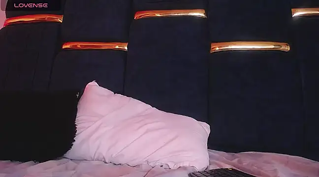 fulfill fantasies1 online show from 01/24/25, 04:27