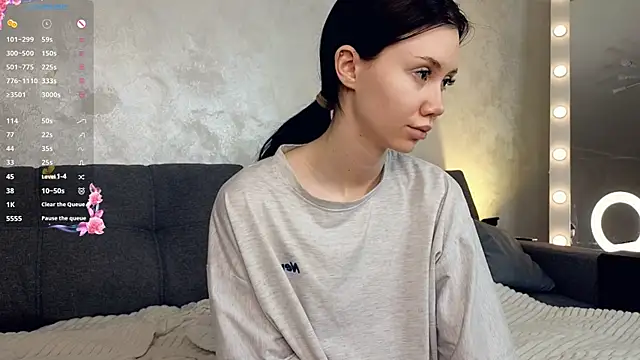 Snapshot of emilia_walton chatting on 01/09/25, 01:35 emilia walton online show from 01/09/25, 01:35