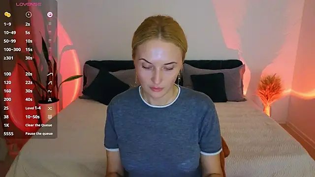 Snapshot of AlisssaRose chatting on 10/04/25, 04:38 AlisssaRose online show from 10/04/25, 04:38
