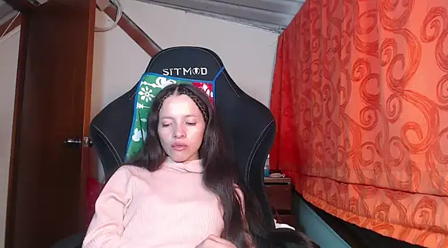 sweetdam12 online show from 12/28/24, 08:25