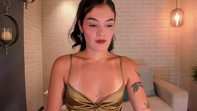 Snapshot of GiaFerrara chatting on 02/15/25, 07:06 GiaFerrara online show from 02/15/25, 07:06