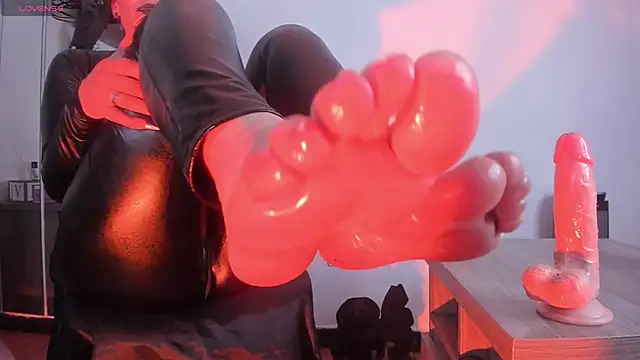 Molenna queenn online show from 12/12/24, 06:03