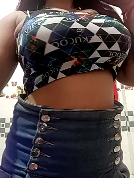 Snapshot of cute-mahek chatting on 01/28/25, 01:49 cute-mahek online show from 01/28/25, 01:49