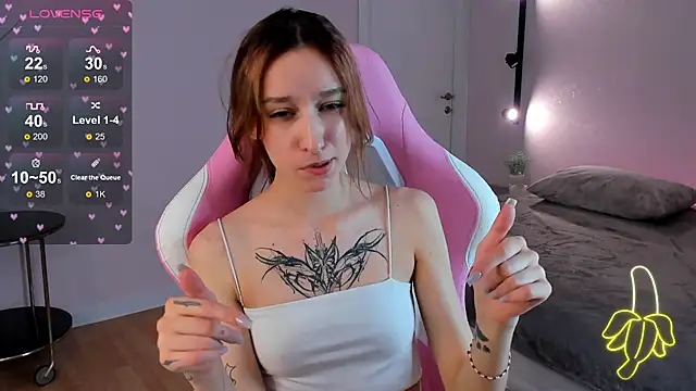 Doris Scott online show from 03/21/25, 08:06