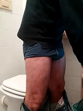 Snapshot of Getfreedom chatting on 02/02/25, 11:32 Getfreedom online show from 02/02/25, 11:32