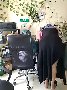 NAJWA-ARAB online show from 02/06/25, 02:04