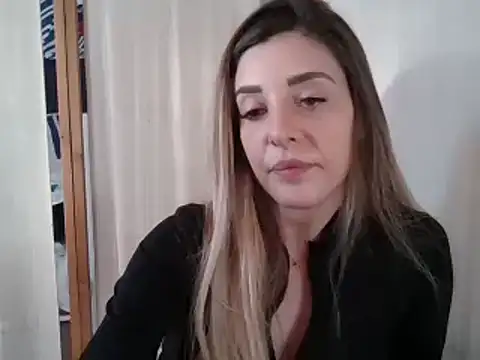 MissBella131 online show from 12/27/24, 02:43