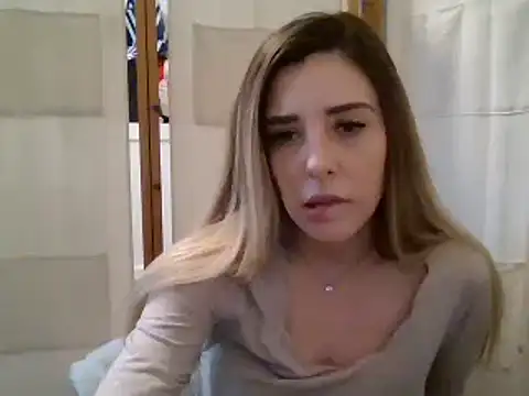 MissBella131 online show from 01/11/25, 12:50