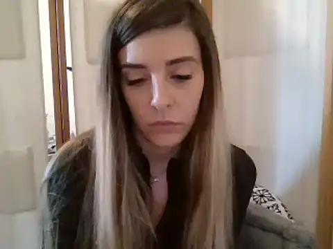 MissBella131 online show from 01/27/25, 03:39