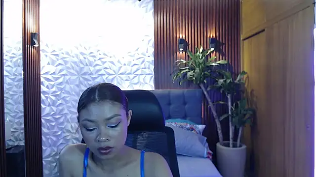 Snapshot of Perla_prg chatting on 01/31/25, 07:08 Perla prg online show from 01/31/25, 07:08