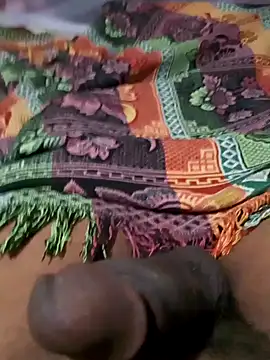 Snapshot of bigghetto1 chatting on 02/28/25, 09:04 bigghetto1 online show from 02/28/25, 09:04