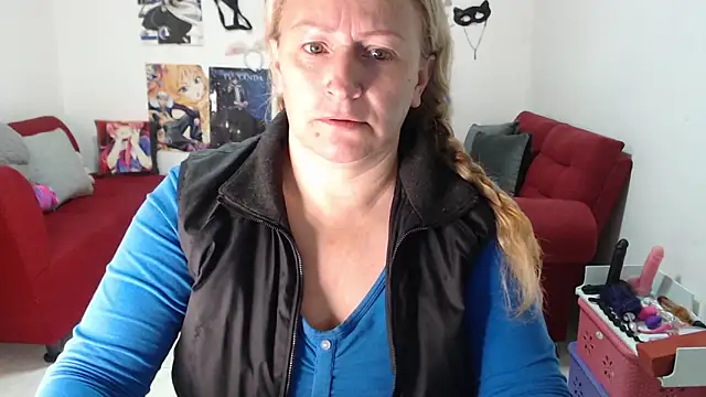 emperabigbootybigass online show from 10/08/25, 12:14