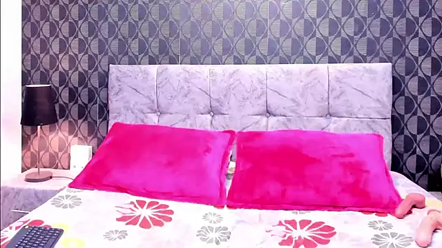 Emily Clark1 online show from 01/12/25, 03:14