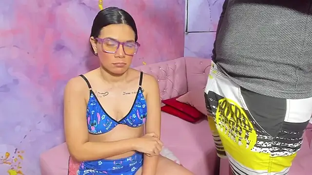 Living room online show from 03/05/25, 03:18