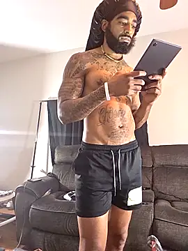 Snapshot of FragrantWind5 chatting on 11/02/25, 02:08 FragrantWind5 online show from 11/02/25, 02:08