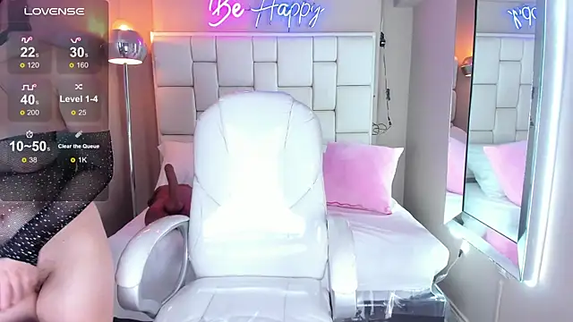 VioletthaRous online show from 10/23/25, 10:41