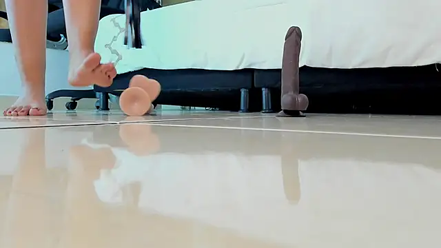 Snapshot of Ellaochoa chatting on 03/10/25, 05:18 Ellaochoa online show from 03/10/25, 05:18