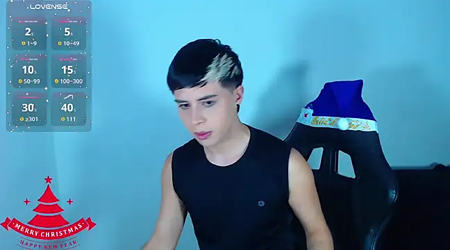 Snapshot of daniel_hot chatting on 12/09/24, 03:40 daniel hot online show from 12/09/24, 03:40