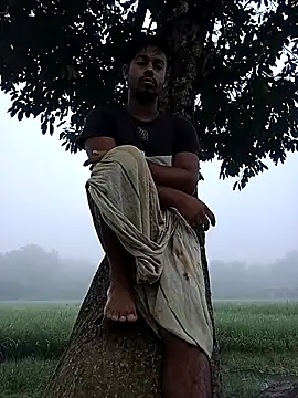 arafat mia online show from 10/12/25, 12:09