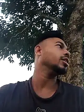 arafat mia online show from 10/25/25, 12:18