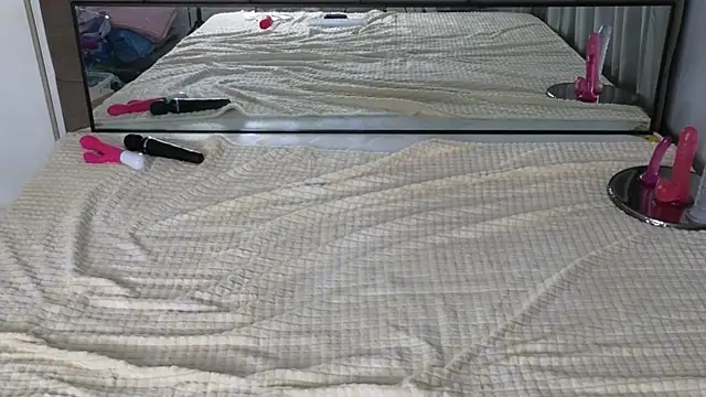 magnificent angel online show from 03/11/25, 12:44