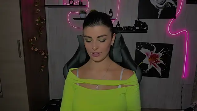 KayWuds online show from 12/04/24, 08:56