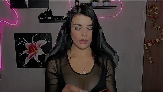 KayWuds online show from 12/10/24, 11:11