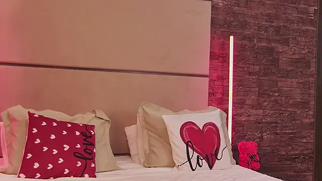 Snapshot of SashaBelle_ chatting on 02/22/25, 08:18 SashaBelle online show from 02/22/25, 08:18