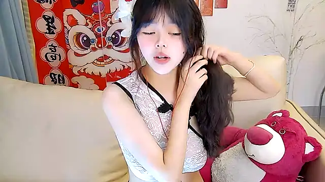 Snapshot of mango-a chatting on 02/15/25, 12:43 mango-a online show from 02/15/25, 12:43