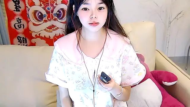 Snapshot of mango-a chatting on 02/19/25, 12:55 mango-a online show from 02/19/25, 12:55