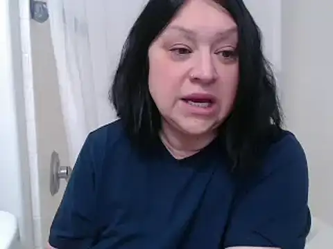 AlyssiaAmoreXO online show from 01/21/25, 04:27