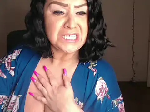 AlyssiaAmoreXO online show from 03/05/25, 07:27