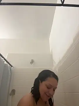 AlyssiaAmoreXO online show from 11/01/25, 10:45