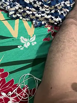 Snapshot of desiduzz21 chatting on 01/28/25, 09:50 desiduzz21 online show from 01/28/25, 09:50