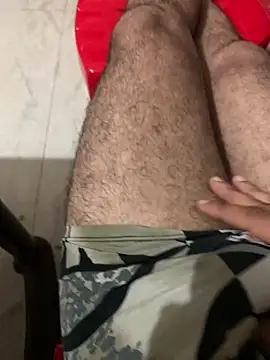 Snapshot of desiduzz21 chatting on 10/01/25, 06:47 desiduzz21 online show from 10/01/25, 06:47