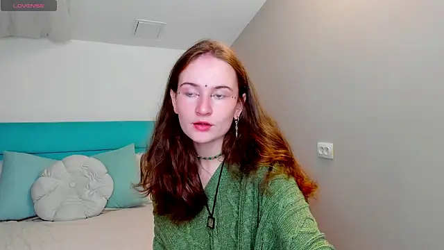 L1ittle kitty  online show from 09/11/25, 05:29