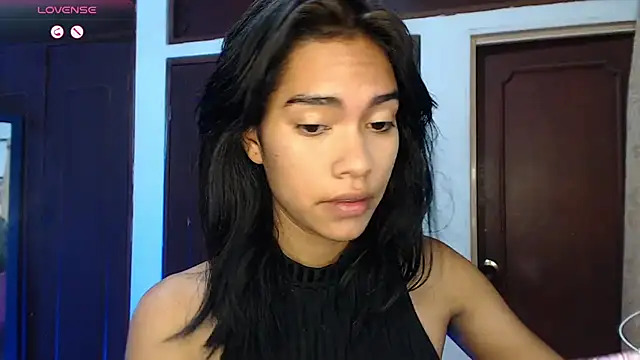 Snapshot of valeriah_7 chatting on 03/18/25, 03:53 valeriah 7 online show from 03/18/25, 03:53
