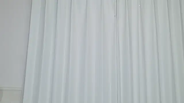 yuki room online show from 10/15/25, 02:28