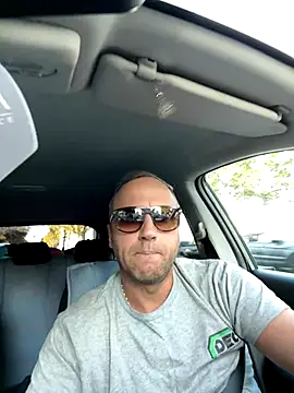 Snapshot of Lecatore80 chatting on 10/02/25, 03:52 Lecatore80 online show from 10/02/25, 03:52